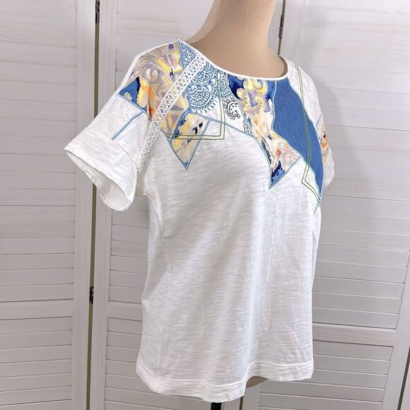 Chico's Top Size 1 (8) Short Sleeve Patch Detail - Picture 6 of 12